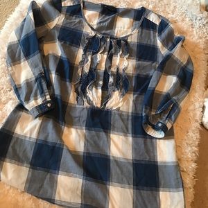 American Eagle Gingham style fall blouse